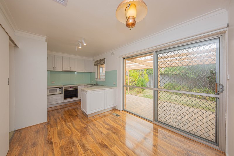 Photo - 9 Orloff Court, Burwood East VIC 3151 - Image 10