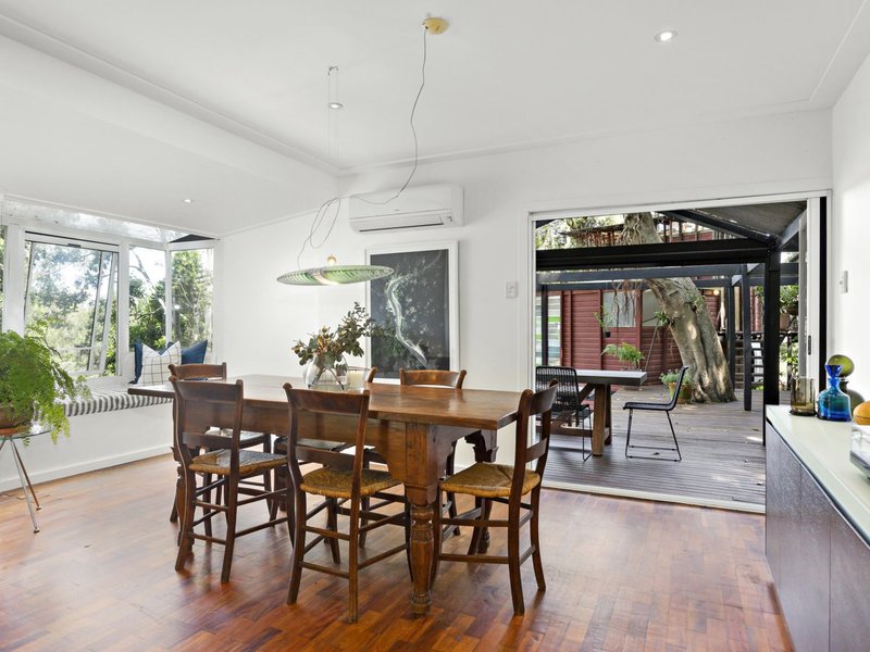 Photo - 9 Ormond Terrace, Indooroopilly QLD 4068 - Image 6