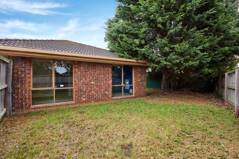 Photo - 9 Orsett Court, Carrum Downs VIC 3201 - Image 4