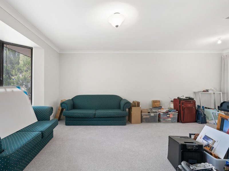 Photo - 9 Osprey Circle, Ballajura WA 6066 - Image 21