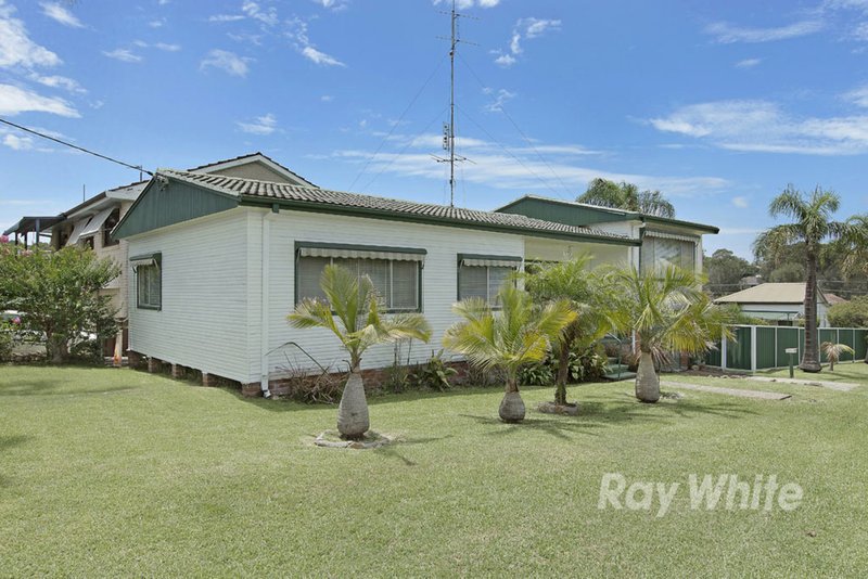 9 Otty'S Lane, Fennell Bay NSW 2283