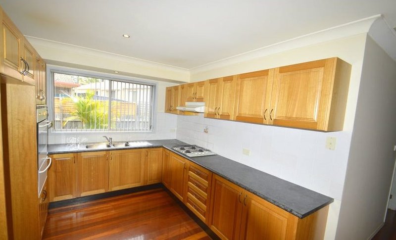 Photo - 9 Ovens Close, Horningsea Park NSW 2171 - Image 3
