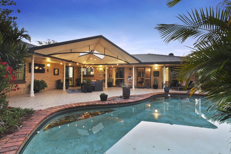 Photo - 9 Packer Street, Chermside West QLD 4032 - Image 2