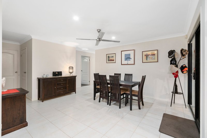 Photo - 9 Paddy Place, Oxenford QLD 4210 - Image 11