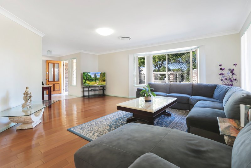 Photo - 9 Paluma Street, Sunrise Beach QLD 4567 - Image 10