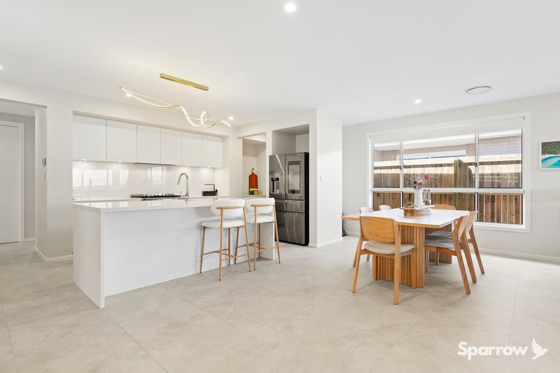 Photo - 9 Panorama Place, Bahrs Scrub QLD 4207 - Image 7