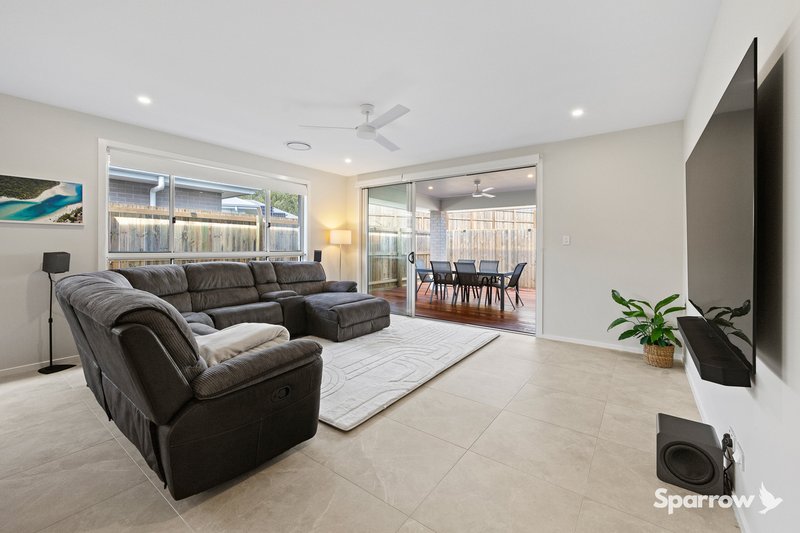 Photo - 9 Panorama Place, Bahrs Scrub QLD 4207 - Image 10