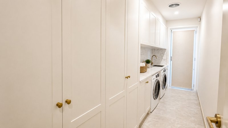 Photo - 9 Papyrus Way, Rockbank VIC 3335 - Image 6