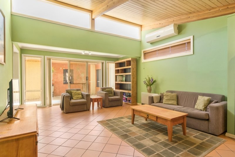 Photo - 9 Parker Street, Werribee VIC 3030 - Image 7