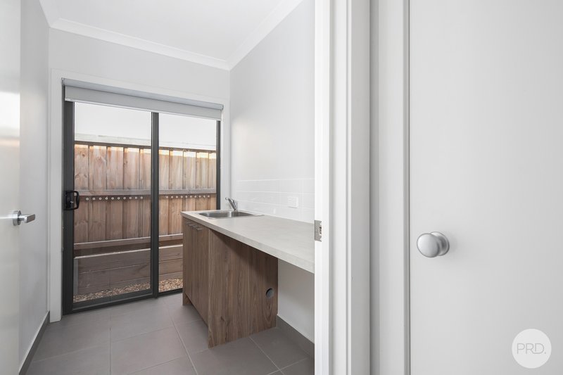 Photo - 9 Patriot Crescent, Smythes Creek VIC 3351 - Image 12