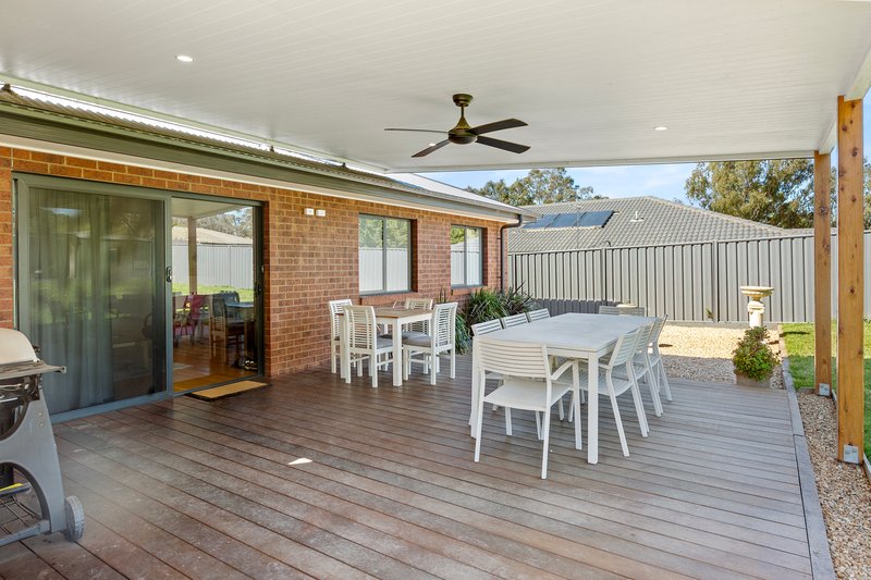 Photo - 9 Peak Court, Mansfield VIC 3722 - Image 4