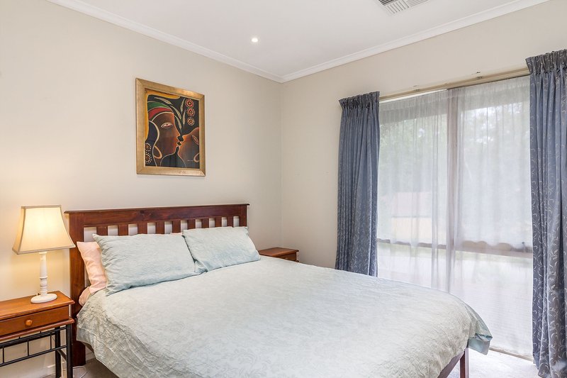 Photo - 9 Pearl Court, Mount Evelyn VIC 3796 - Image 10