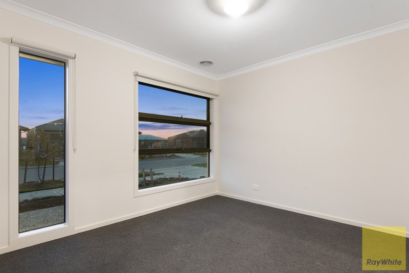 Photo - 9 Pechanga Street, Tarneit VIC 3029 - Image 2