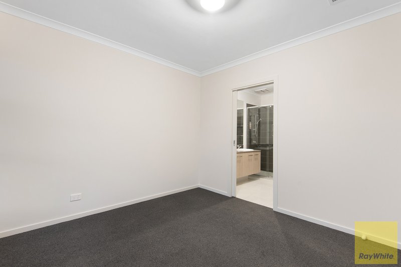 Photo - 9 Pechanga Street, Tarneit VIC 3029 - Image 3