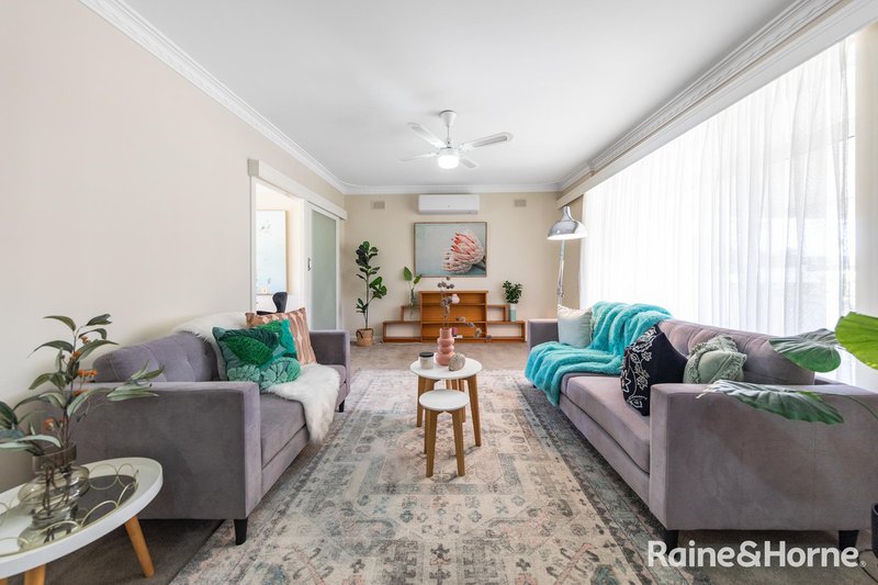 Photo - 9 Pedro Avenue, Morphett Vale SA 5162 - Image 3