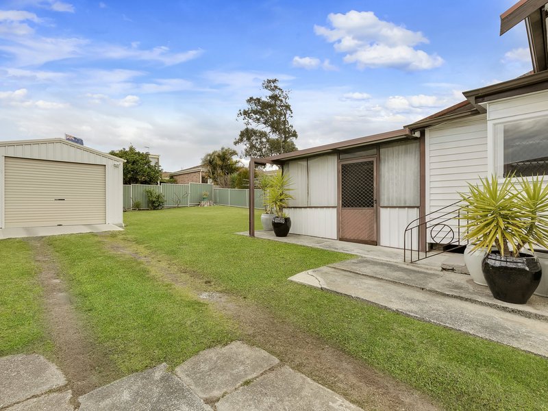 Photo - 9 Peel Street, Toukley NSW 2263 - Image 6