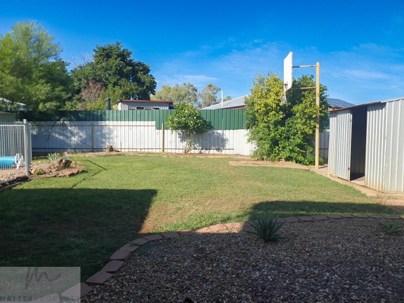 Photo - 9 Pelican Road, Mount Isa QLD 4825 - Image 9