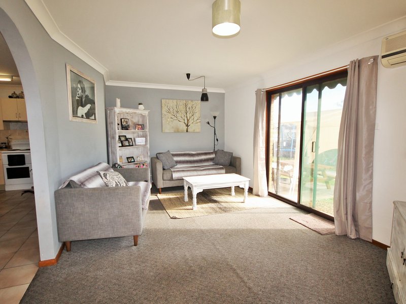 Photo - 9 Pelican Street, Sanctuary Point NSW 2540 - Image 3