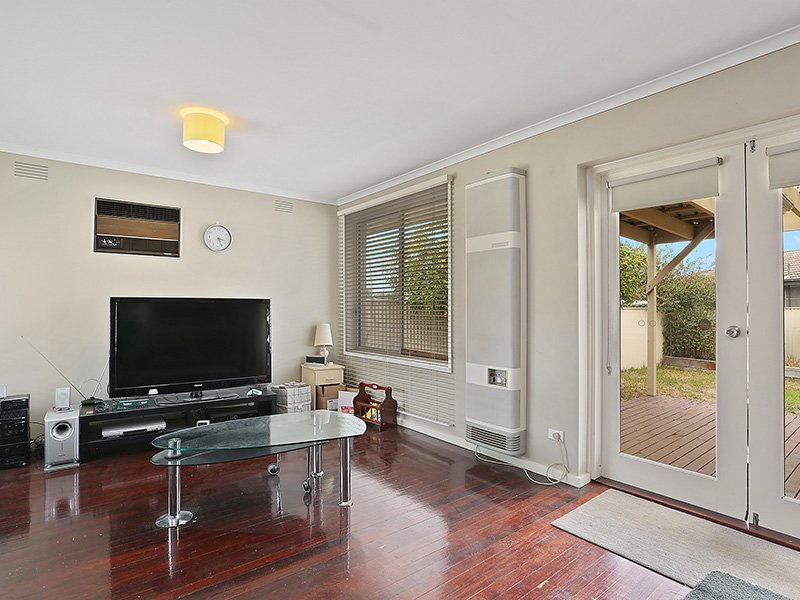 Photo - 9 Pembroke Street, Corio VIC 3214 - Image 3