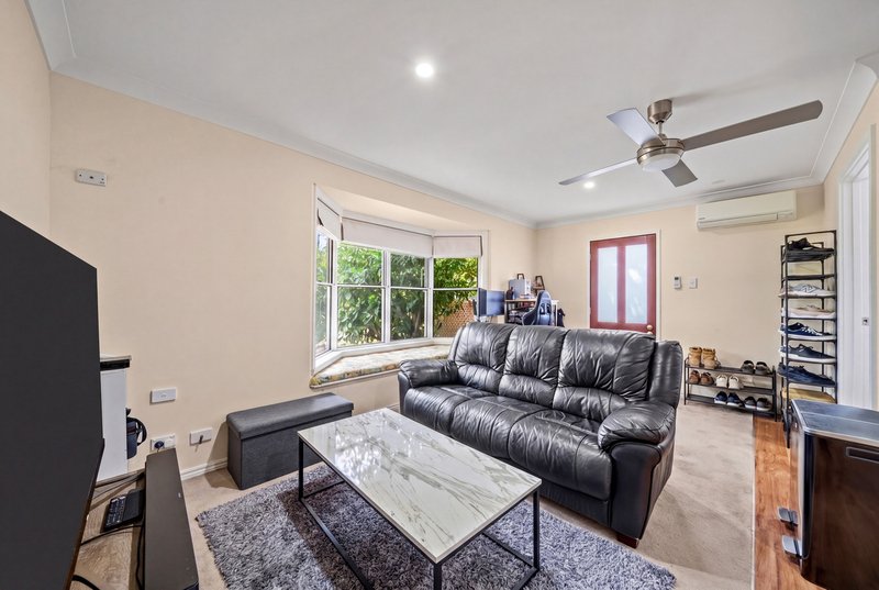 Photo - 9 Penamber Court, Benowa QLD 4217 - Image 22