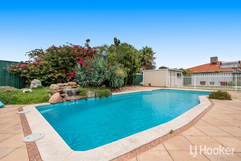 Photo - 9 Penda Close, Halls Head WA 6210 - Image