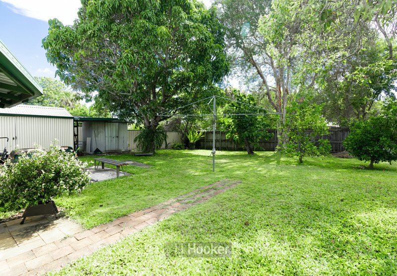 Photo - 9 Peppermint Street, Crestmead QLD 4132 - Image 13