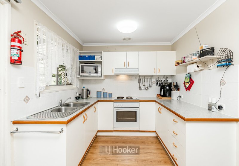 Photo - 9 Peppermint Street, Crestmead QLD 4132 - Image 19