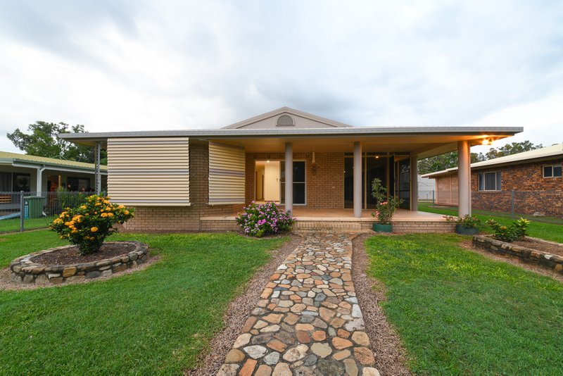 Photo - 9 Peters Avenue, Midge Point QLD 4799 - Image 3