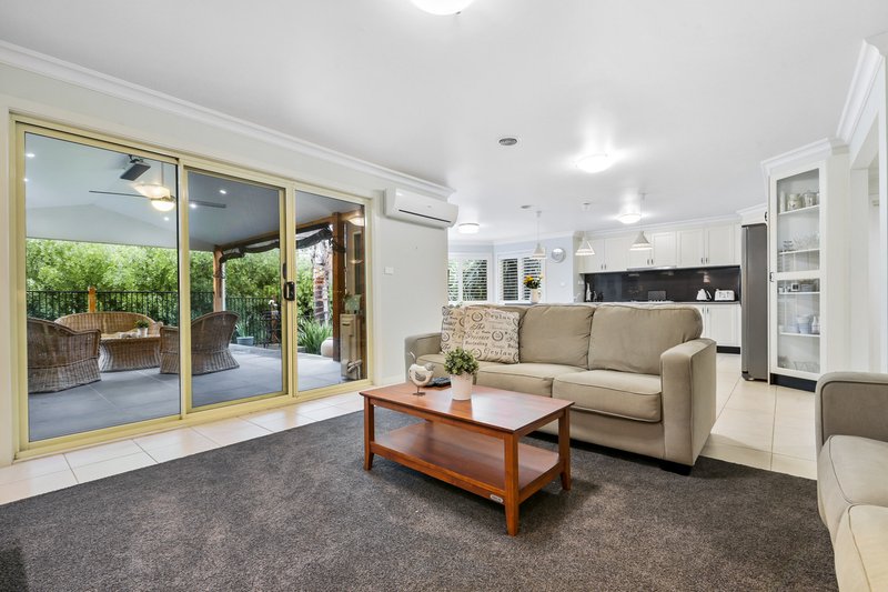 Photo - 9 Pheasant Court, Berwick VIC 3806 - Image 6