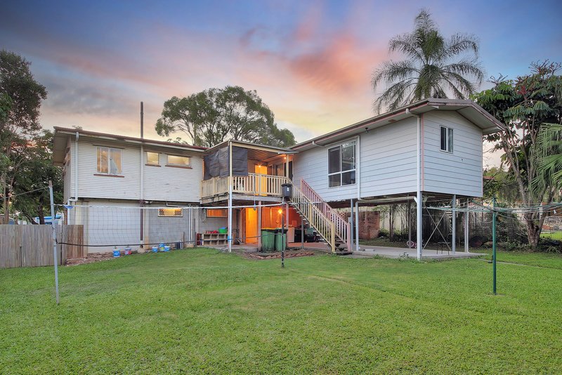 Photo - 9 Phillip Street, Woodridge QLD 4114 - Image 17