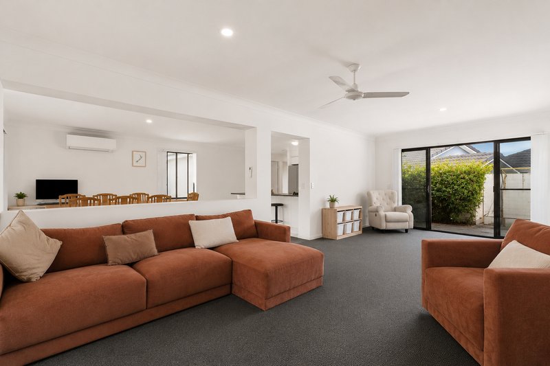 Photo - 9 Picabeen Close, Robina QLD 4226 - Image 10