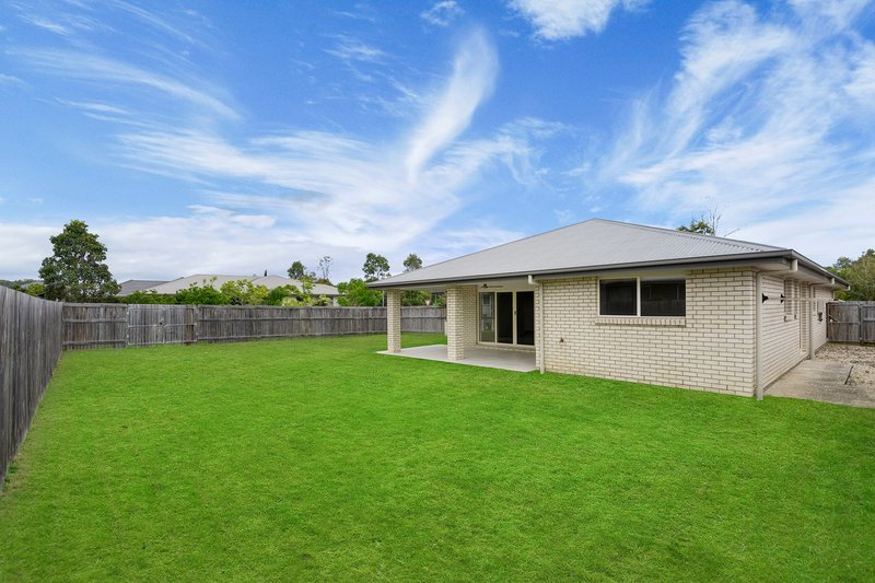 Photo - 9 Pinehill Street, Yarrabilba QLD 4207 - Image 14