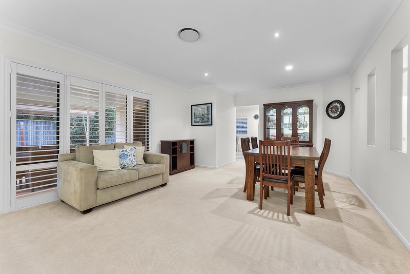 Photo - 9 Pintail Street, North Lakes QLD 4509 - Image 3