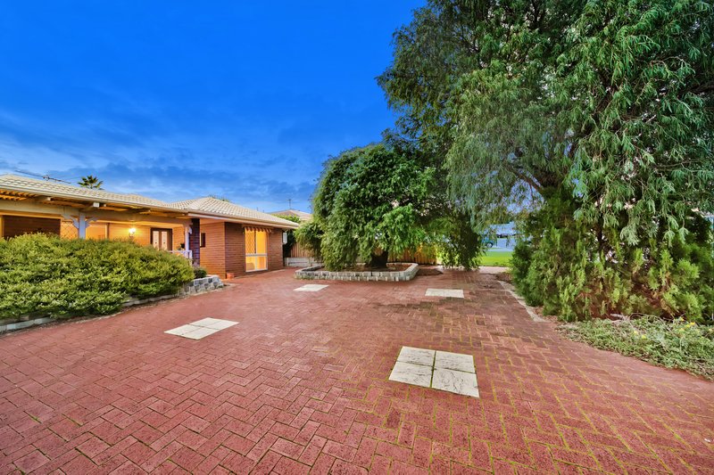 9 Plankton Place, Heathridge WA 6027