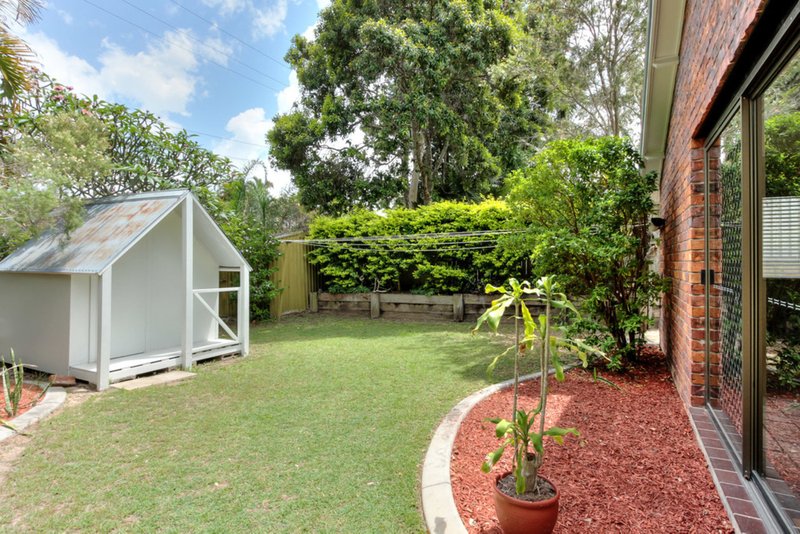 Photo - 9 Plateau Drive, Springwood QLD 4127 - Image 9