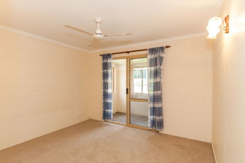 Photo - 9 Pleasant Avenue, Tannum Sands QLD 4680 - Image 8