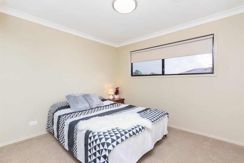 Photo - 9 Plover Court, Warner QLD 4500 - Image 11