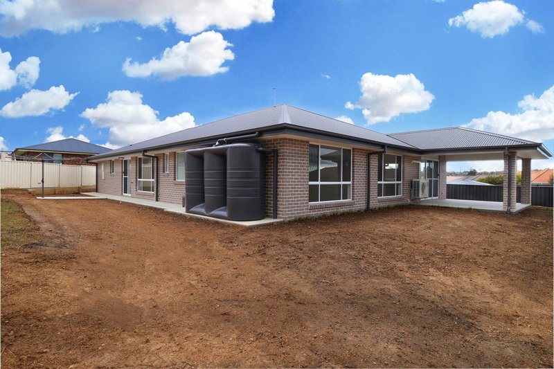 Photo - 9 Pointsfield Place, Armidale NSW 2350 - Image 11