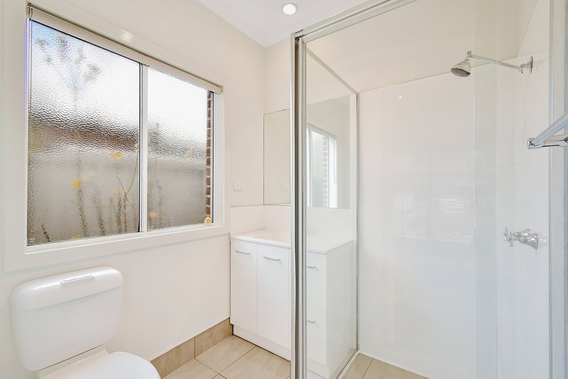 Photo - 9 Portland Road, Pakenham VIC 3810 - Image 3