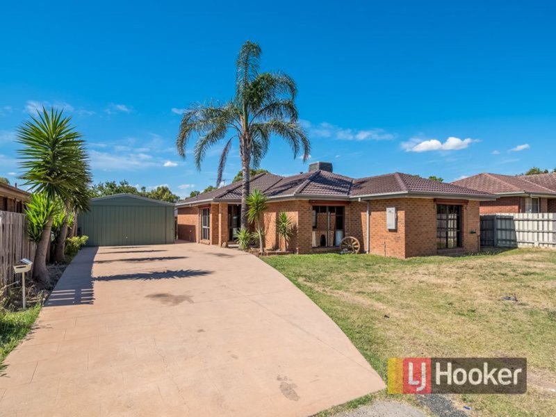 9 Princess Maria Place, Hampton Park VIC 3976