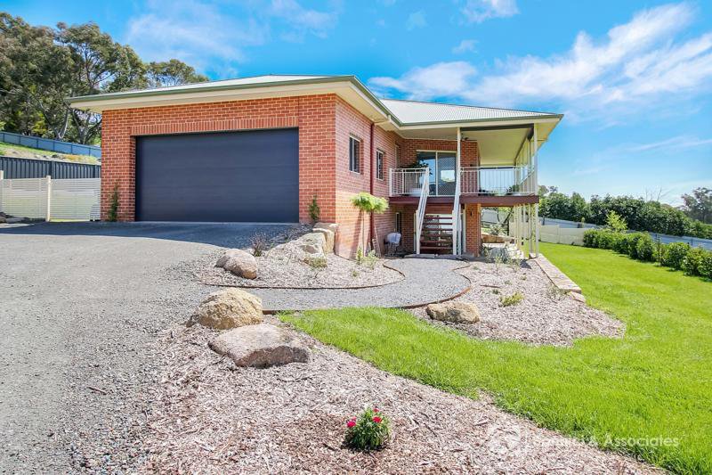 Photo - 9 Pritchard Lane, Beechworth VIC 3747 - Image