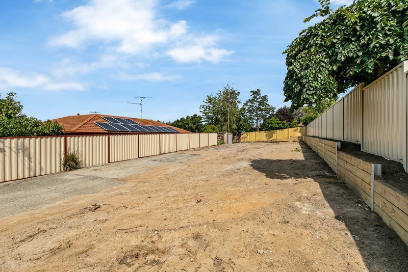 Photo - 9 Rachael Court, Pakenham VIC 3810 - Image 3