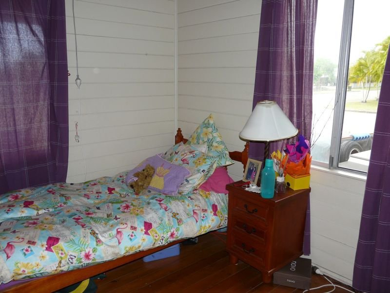 Photo - 9 Rae Street, Ayr QLD 4807 - Image 5