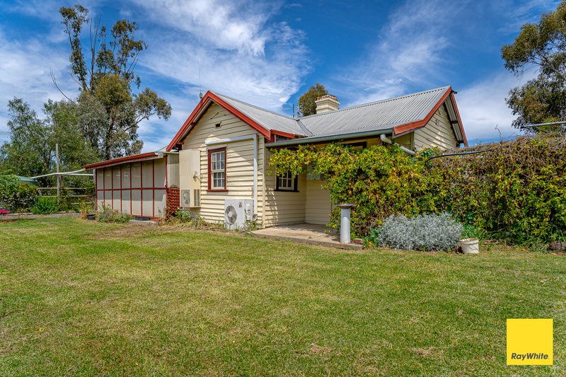 9 Railway Court, Knowsley VIC 3523