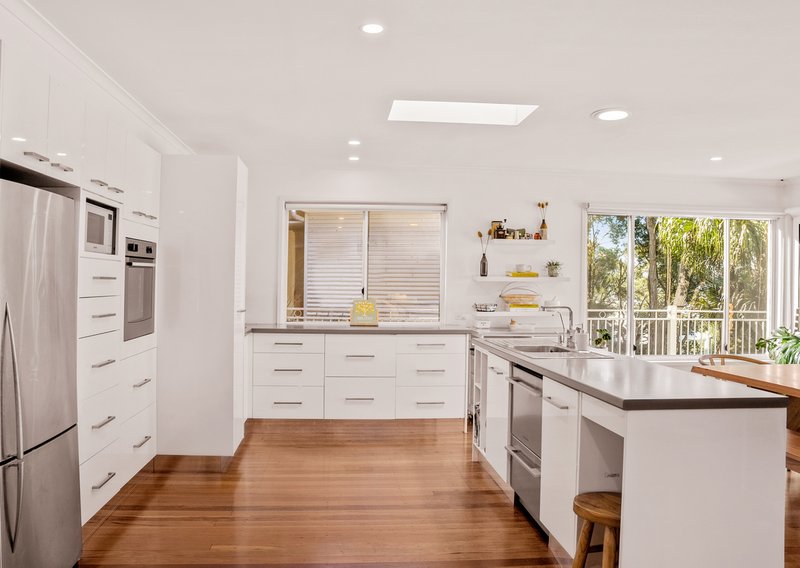 Photo - 9 Railway Crescent, Stanwell Park NSW 2508 - Image 6