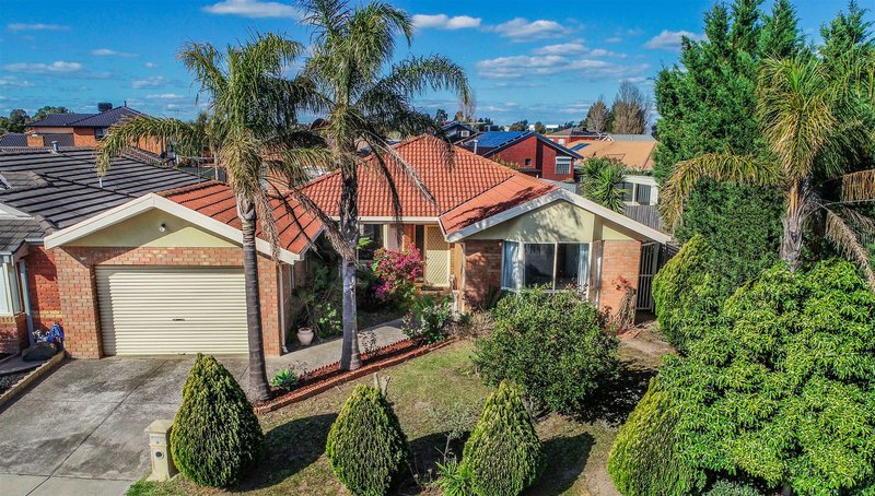 Photo - 9 Reading Close, Roxburgh Park VIC 3064 - Image