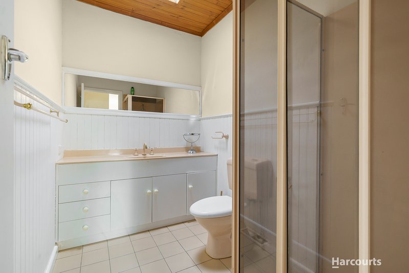 Photo - 9 Reark Court, Templestowe VIC 3106 - Image 4