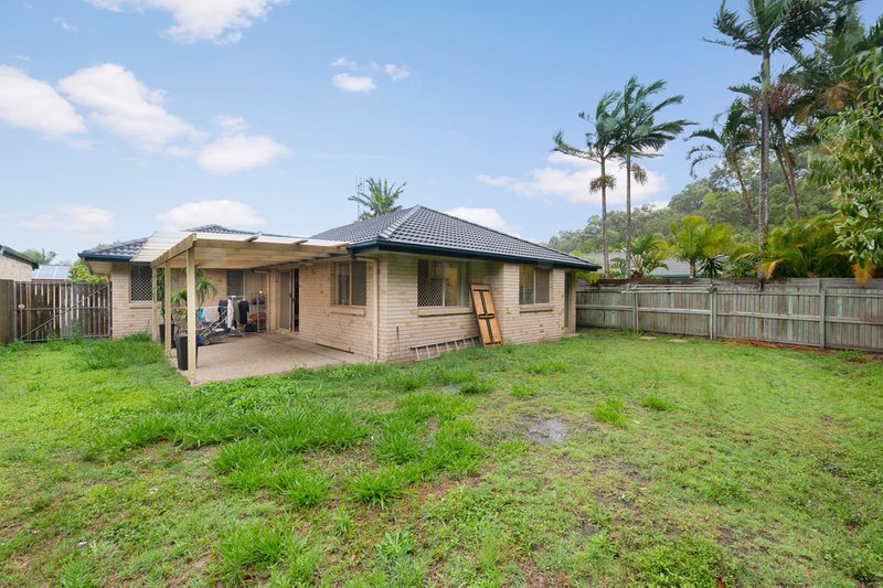 Photo - 9 Redleaf Court, Currimundi QLD 4551 - Image 11