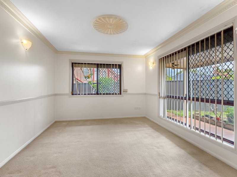 Photo - 9 Regency Court, Strathpine QLD 4500 - Image 8