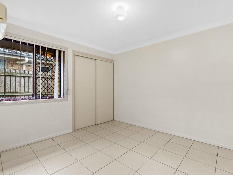 Photo - 9 Regency Court, Strathpine QLD 4500 - Image 10